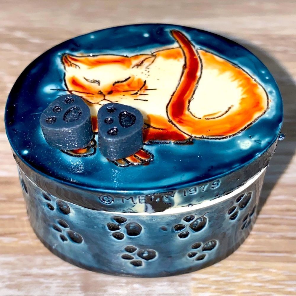 Cat trinket box jewelry holder kitty cat paw prints vintage earrings pin trinket